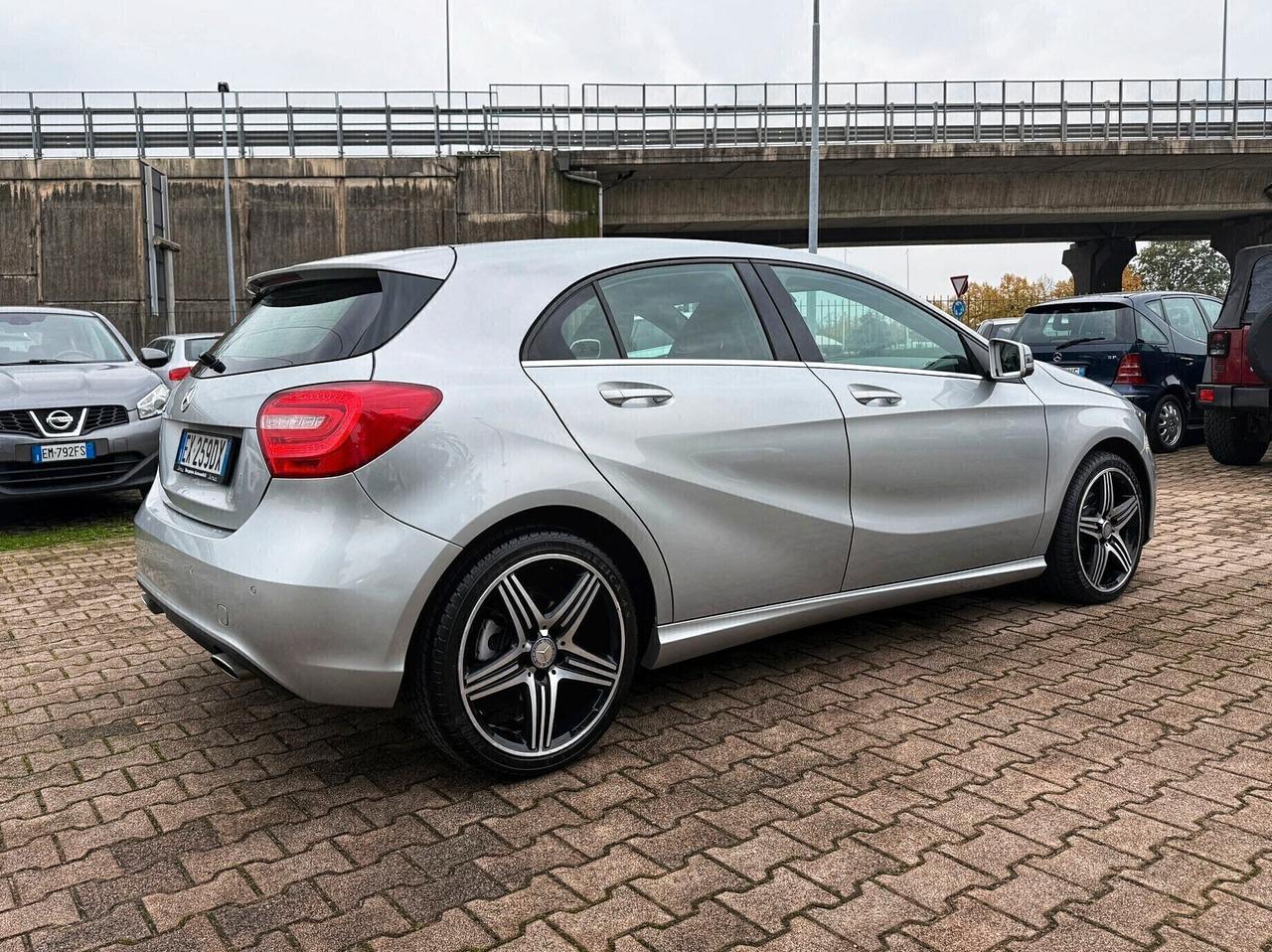 Mercedes-benz A 200 Sport AUTOMATICA NAVIGA '18 AMG CRUISE SEDILI RISCALDABILI