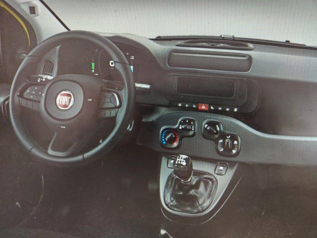 FIAT Panda 1.0 FireFly S&S Hybrid Pop km0