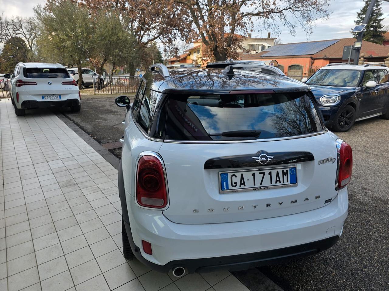Mini Cooper D Countryman 2.0 Business Automatica