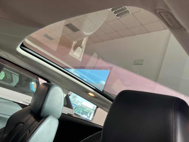 LAND ROVER Range Rover Evoque 2.2 TD4 Coupé Pure Tech Pack