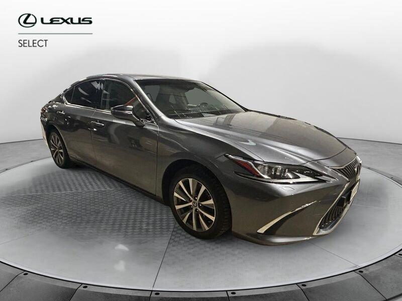 Lexus ES Hybrid Business