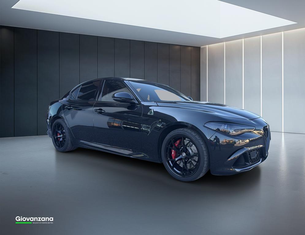 Alfa Romeo Giulia Giulia 2.9 V6 Quadrifoglio 510cv auto SCARICO AKRAPOVIC