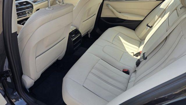 BMW 520 d xDrive Luxury PERMUTE UNICOPROPR. SERVICE BMW