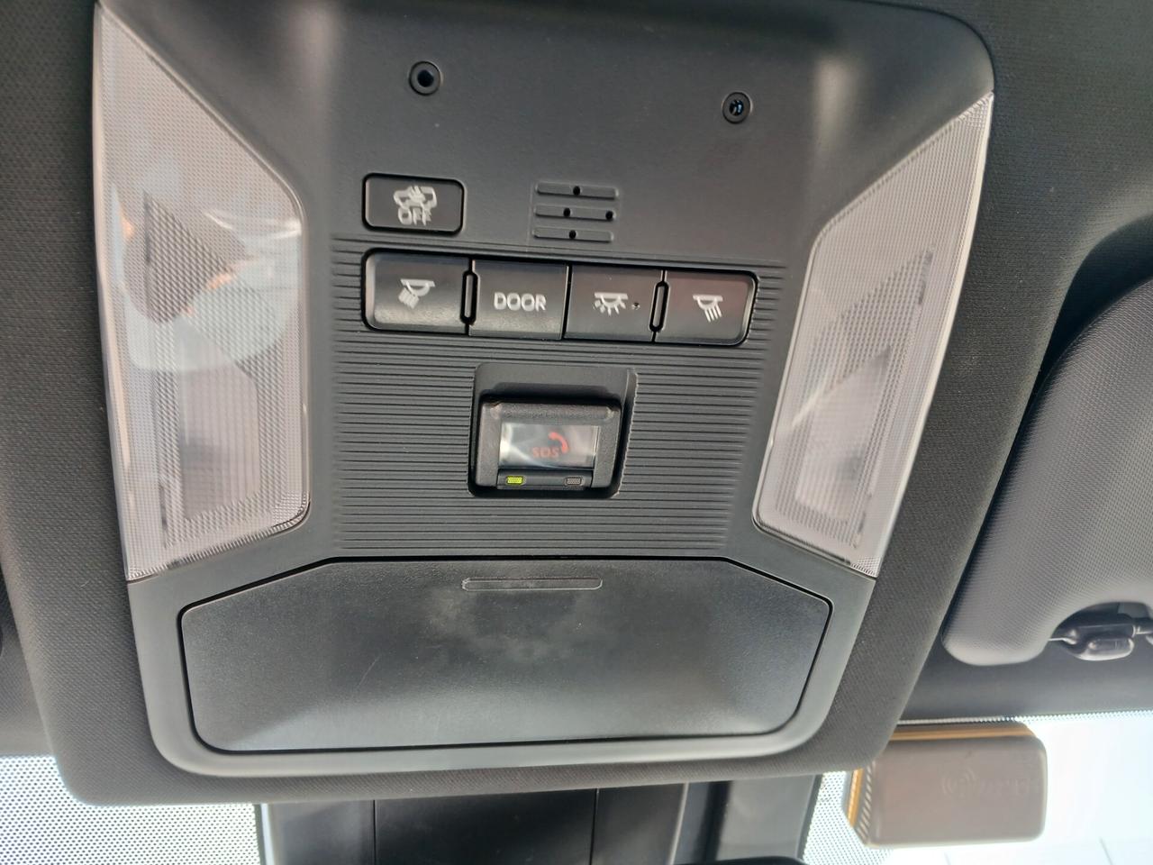 Suzuki Across 2.5 Plug-in Hybrid E-CVT 4WD Top