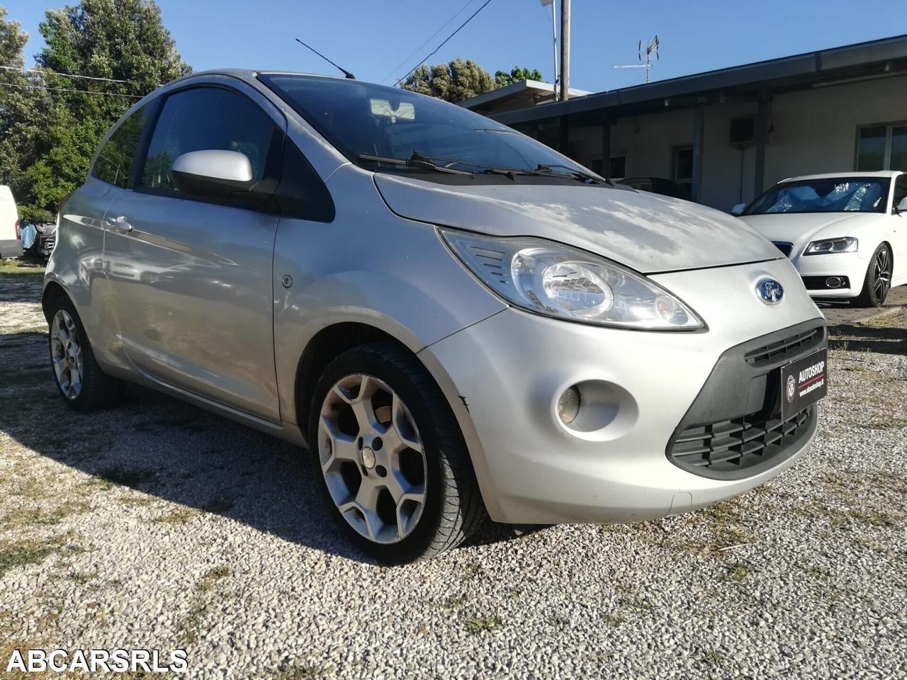 FORD - Ka - 1.2 8V 69CV Titanium - NEOPATENTATI -