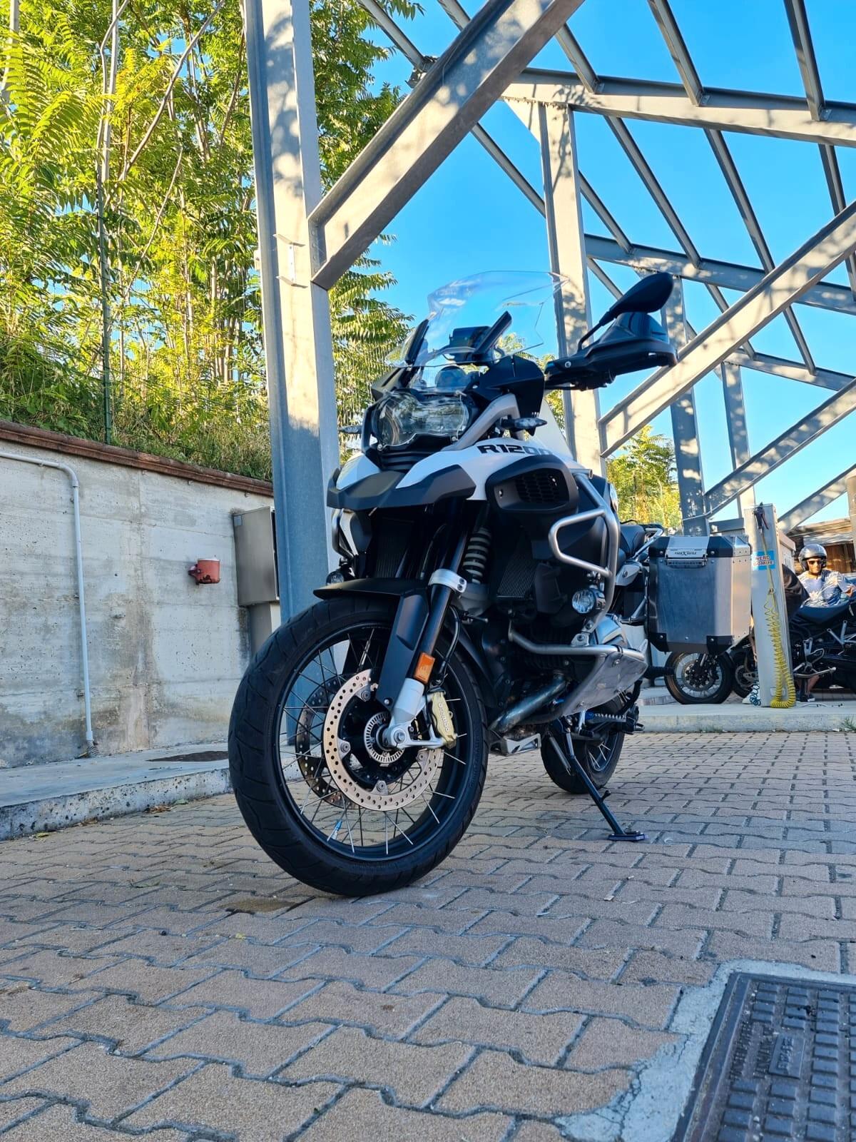 BMW R 1200 GS LC ADVENTURE RALLY