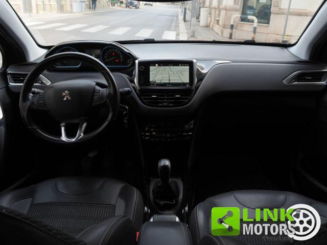 PEUGEOT 2008 BlueHDi 100 S&S Allure