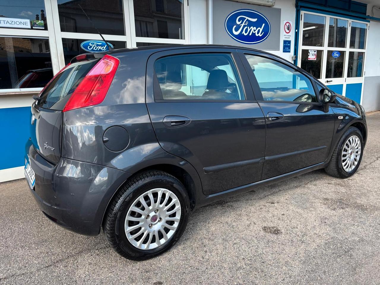 Fiat Grande Punto 1.3 MJT 90 CV 5 porte Dynamic