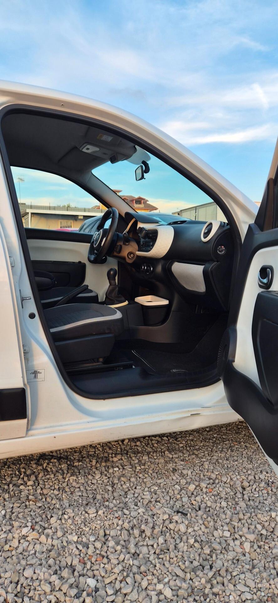 Renault Twingo SCe Live