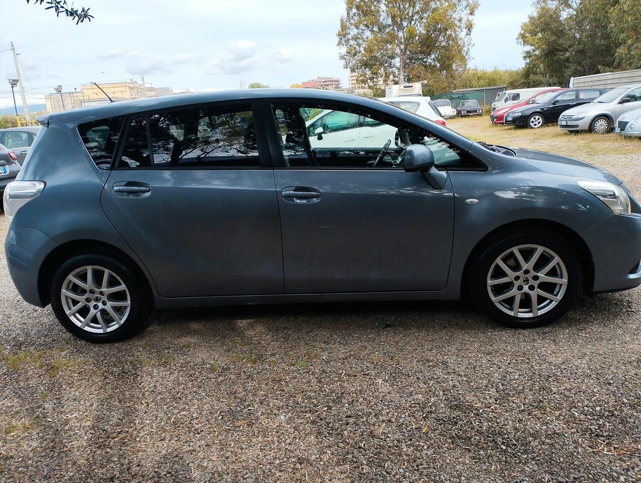 Toyota Verso 2.0 D Sol 7 posti