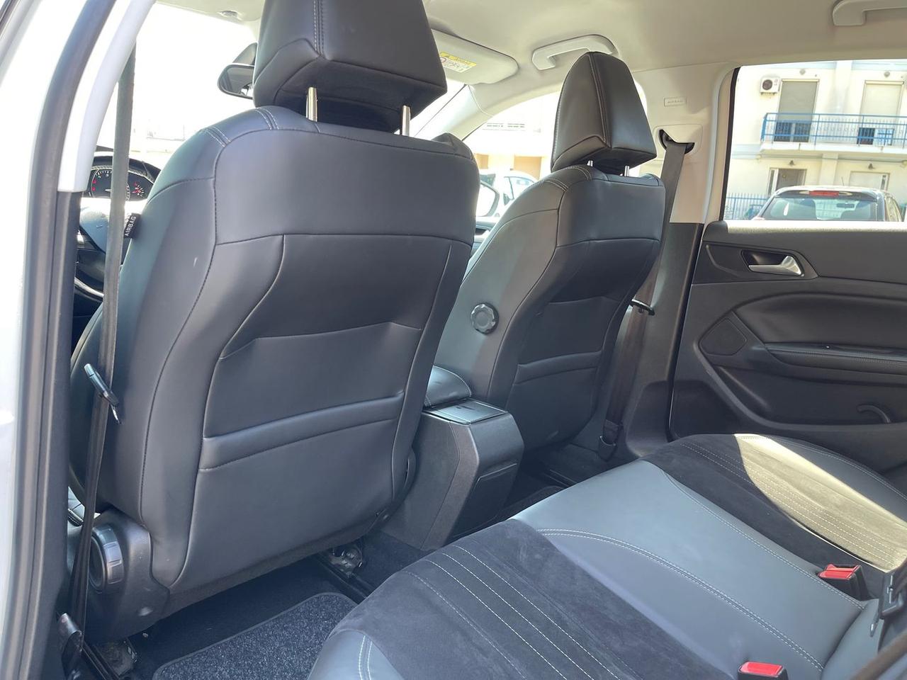 Peugeot 308 1.6 Blue HDI 120 Allure #11595