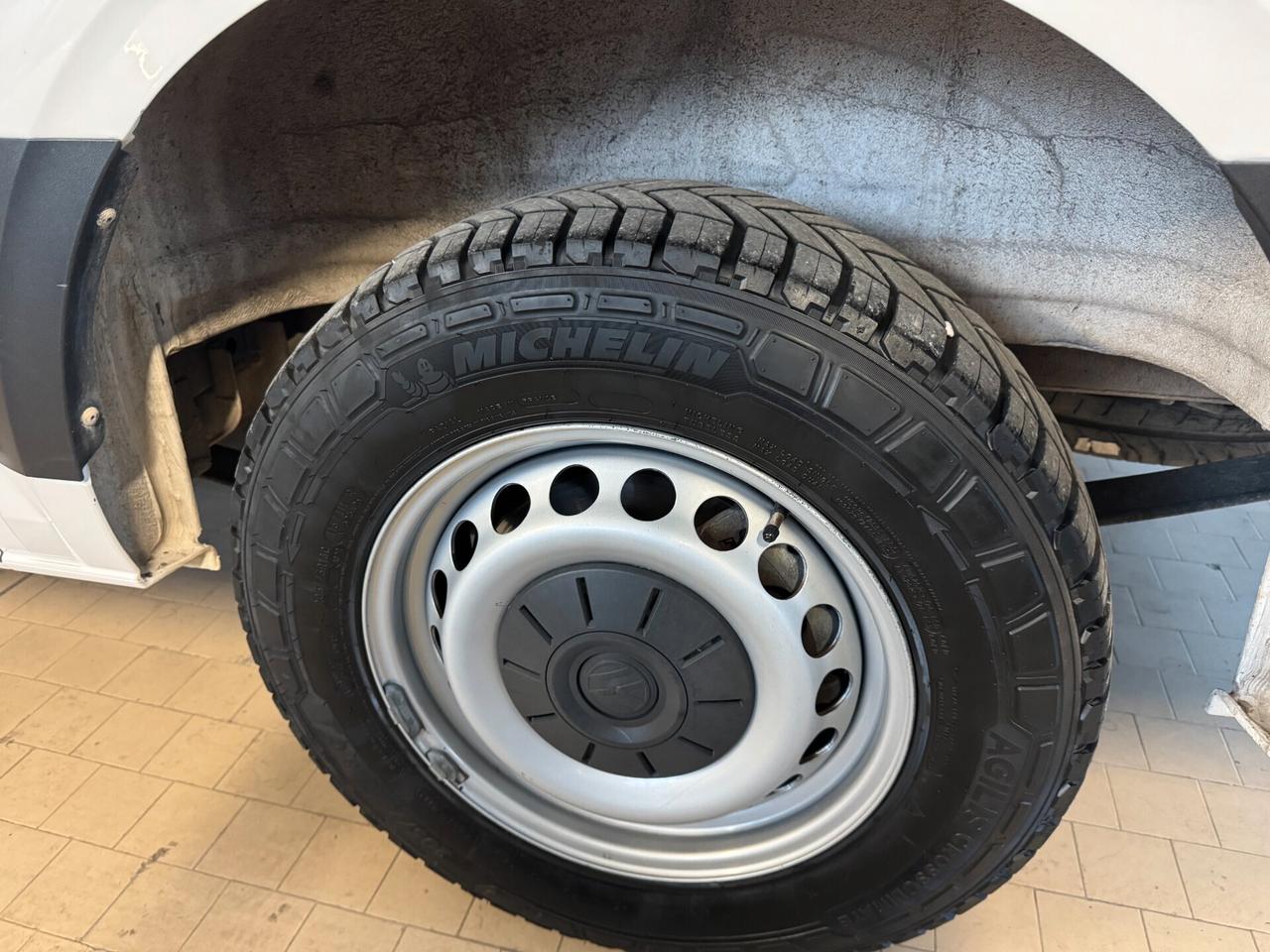 Volkswagen Crafter 2.0 TDI L3H3 Furgone AUTOCARRO +IVA