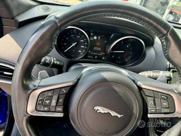 JAGUAR F-Pace 2.0 D 180 CV aut. R-Sport