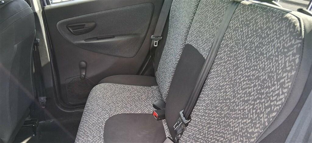 Lancia Ypsilon 5 Porte 1.2 Ecochic Silver