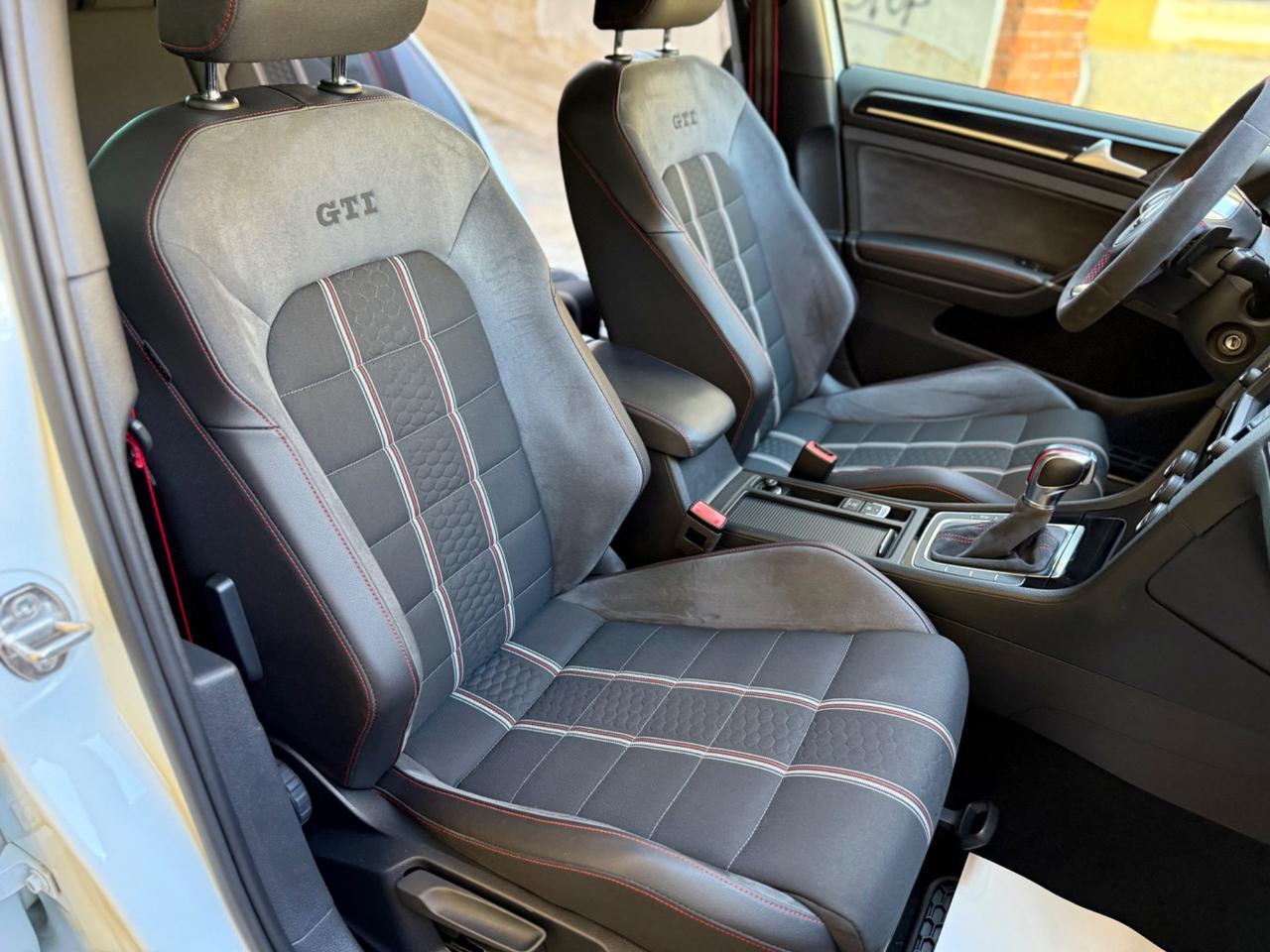 Volkswagen Golf GTI Clubsport 2.0 TSI DSG 265CV 5p. IVA ESPOSTA DEDUCIBILE