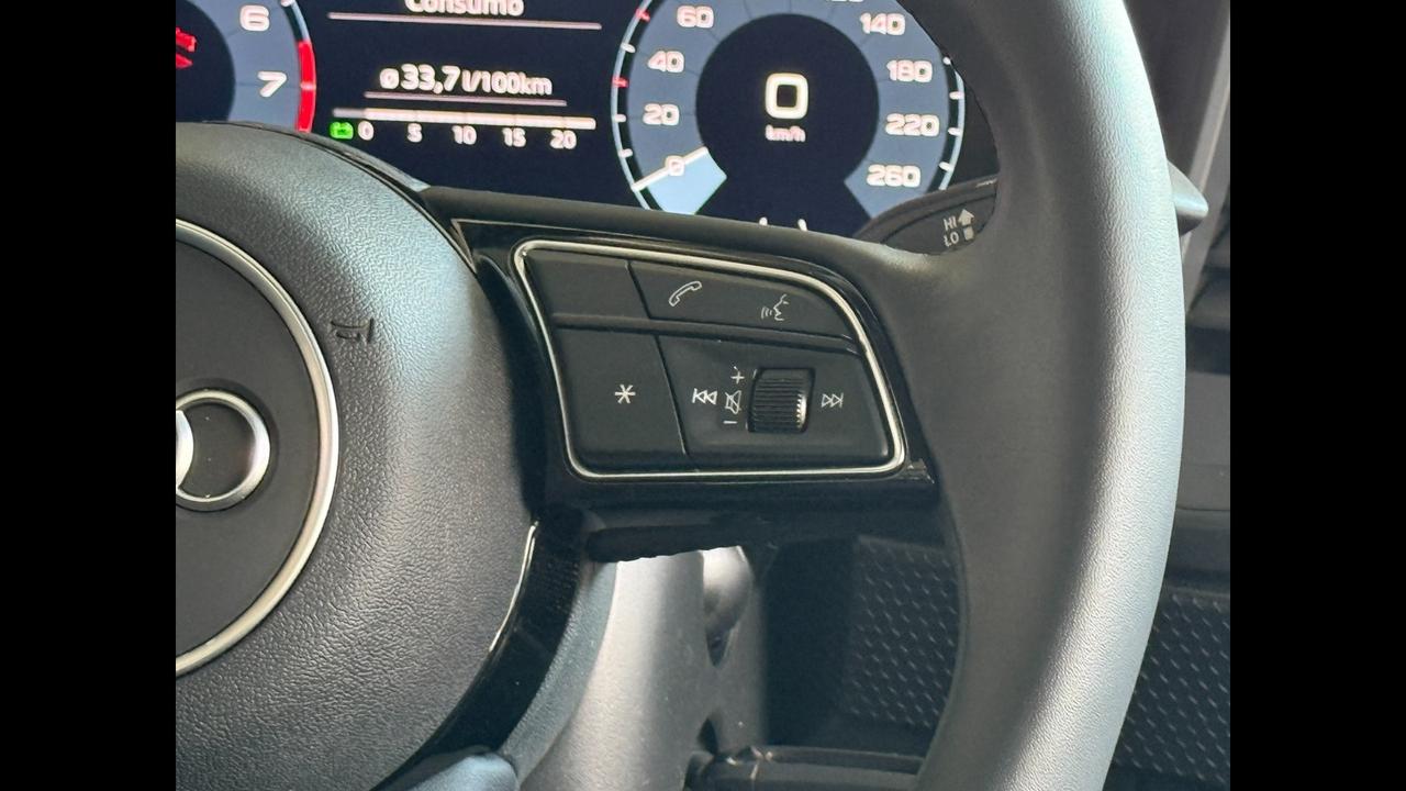 AUDI A1 II 2019 Sportback - A1 Sportback 30 1.0 tfsi Business 116cv s-tronic