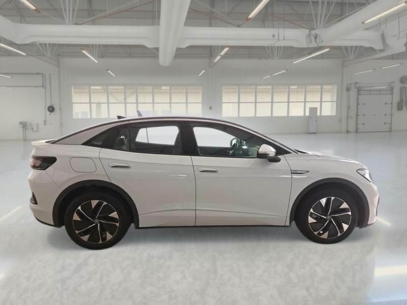 VOLKSWAGEN ID.5 Pro Performance