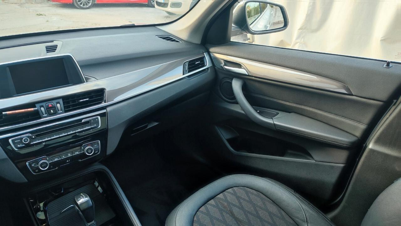 BMW X1 Xdrive - TETTO APRIBILE -bianco perla