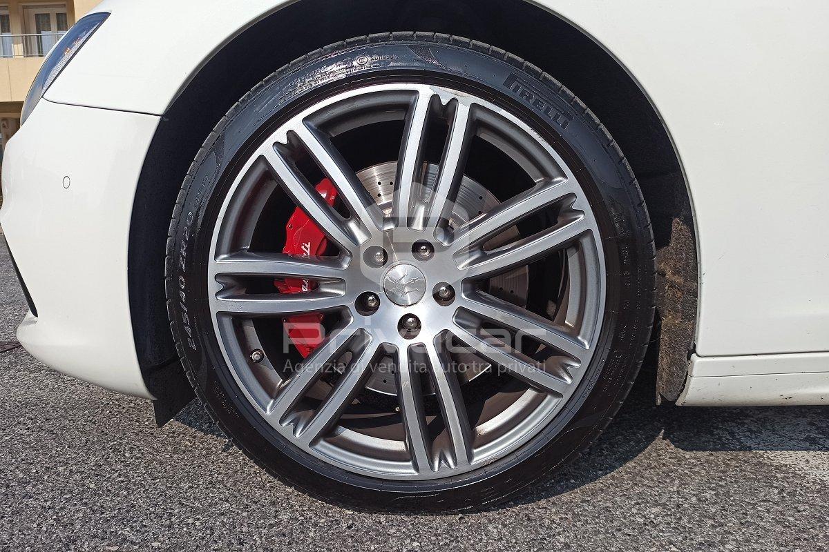 MASERATI Ghibli V6 Diesel 275 CV Gransport