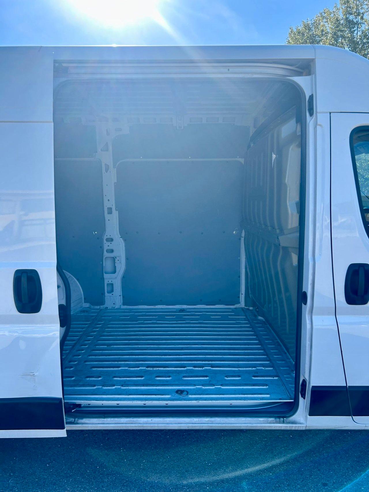 Peugeot Boxer 333 2.2 Blu-hdi 140 Cv L2 H2