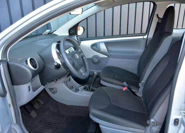 Toyota Aygo 1.0 12V VVT-i 3p 1.0 Now benzina * POCHI KM *