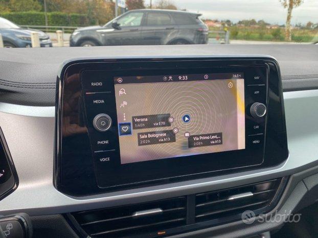 VOLKSWAGEN T-Roc 1.5 TSI ACT DSG Life