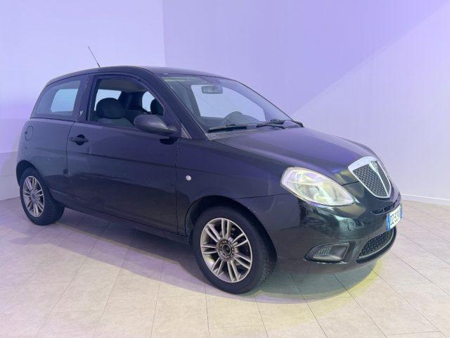 LANCIA Ypsilon 1.2 Versus