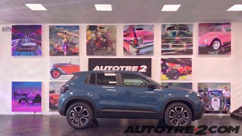 Jeep Avenger Avenger 1.2 turbo Summit fwd 100cv TUA DA € 21.150 DETAX !!