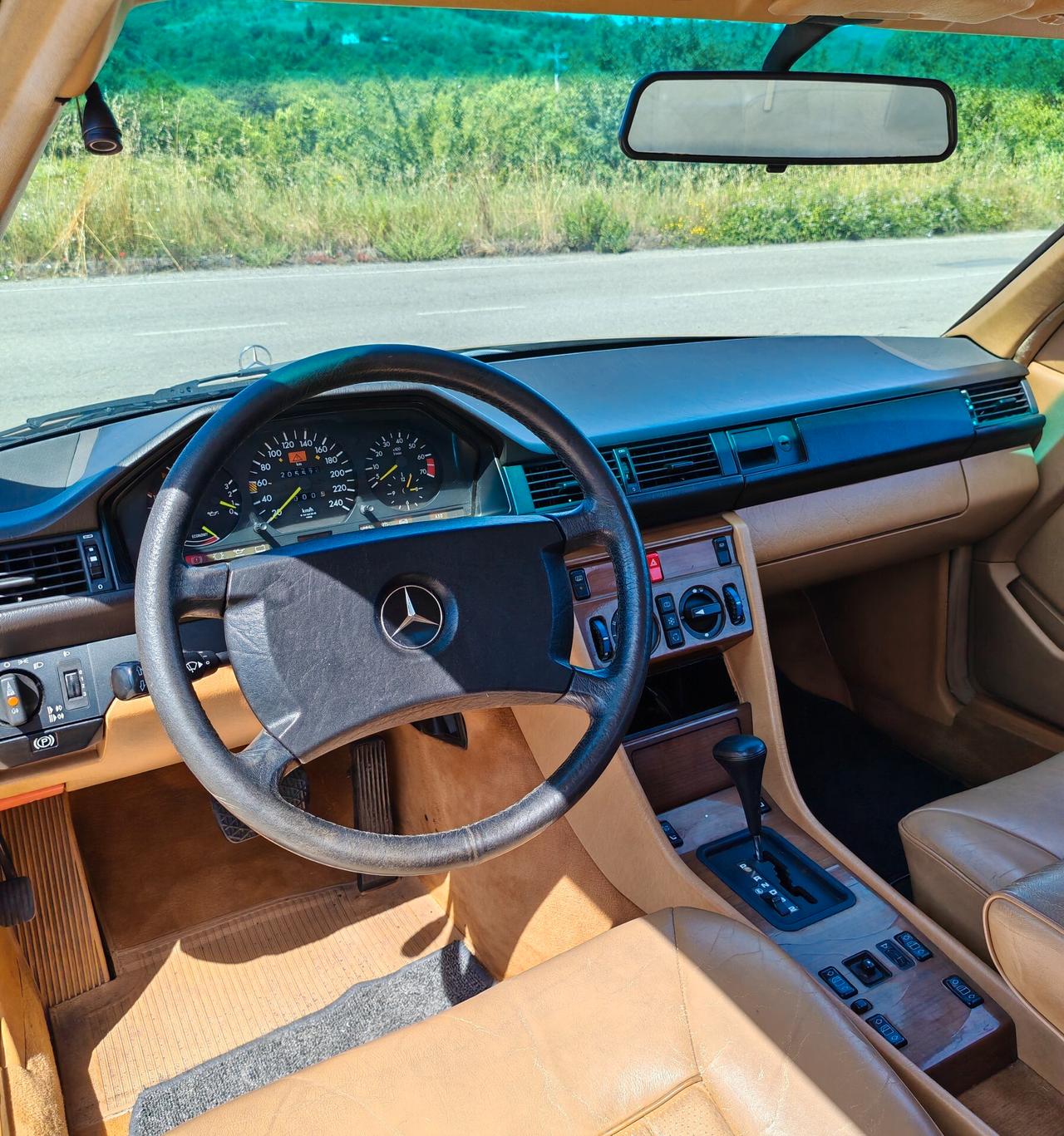 Mercedes CE 300