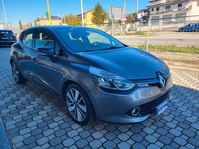Renault Clio dCi 8V 90CV 5 porte Serie Speciale COSTUME NATIONAL
