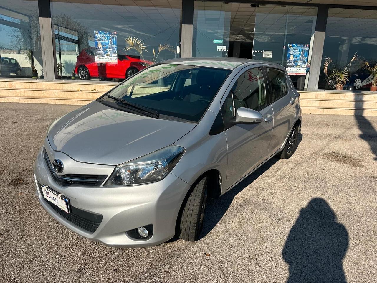 Toyota Yaris 1.4 D-4D 5 porte Active