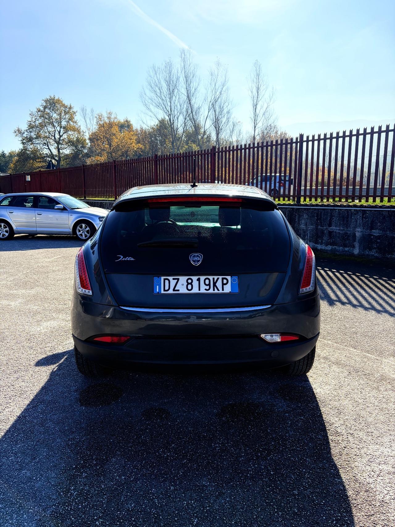 Lancia Delta 1.6 MJT DPF Platino