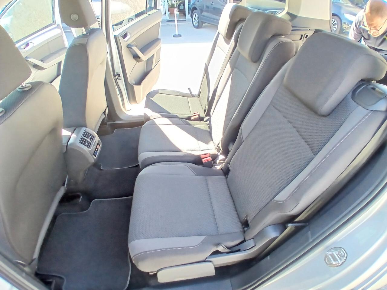 VOLKSWAGEN TOURAN 7 POSTI 2.0 TDI 122CV 2021 BUSINESS