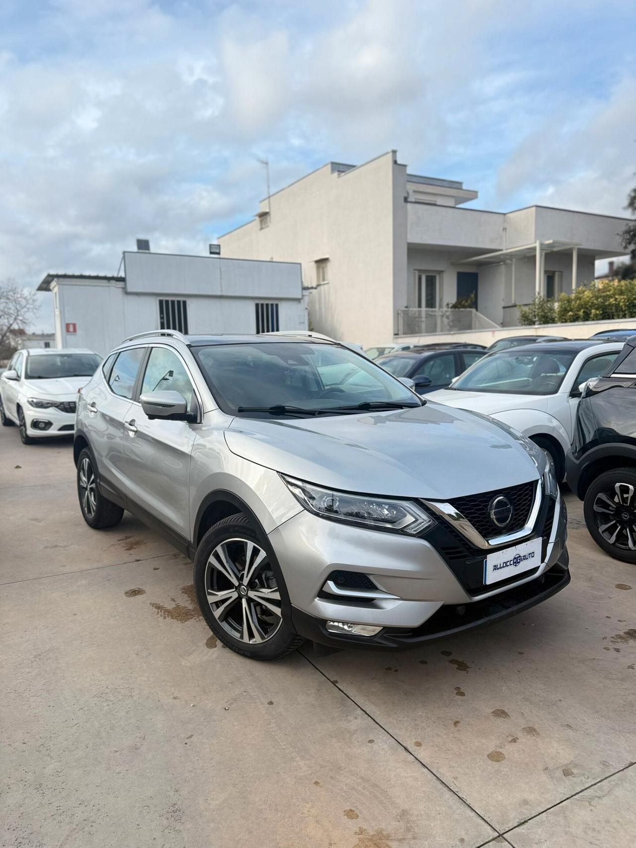 Nissan Qashqai 1.5 dCi tekna+ 115cv automatica