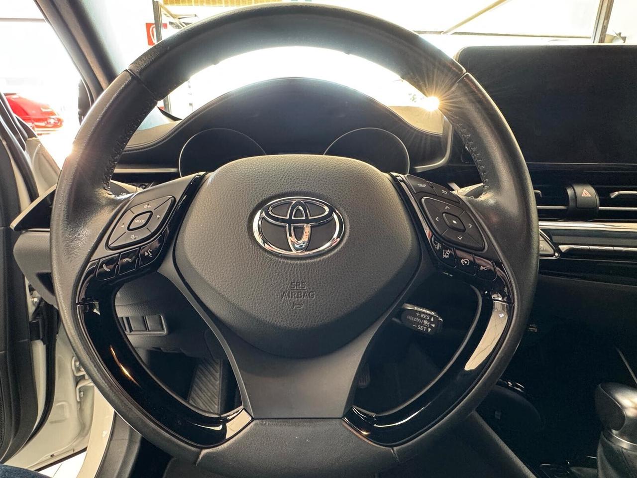 Toyota C-HR 1.8 Hybrid E-CVT Trend UNICOPROPRIETARIO SEMPRE TAGLIANDATA PARI AL NUOVO