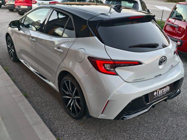 TOYOTA Corolla 2.0 Hybrid GR SPORT