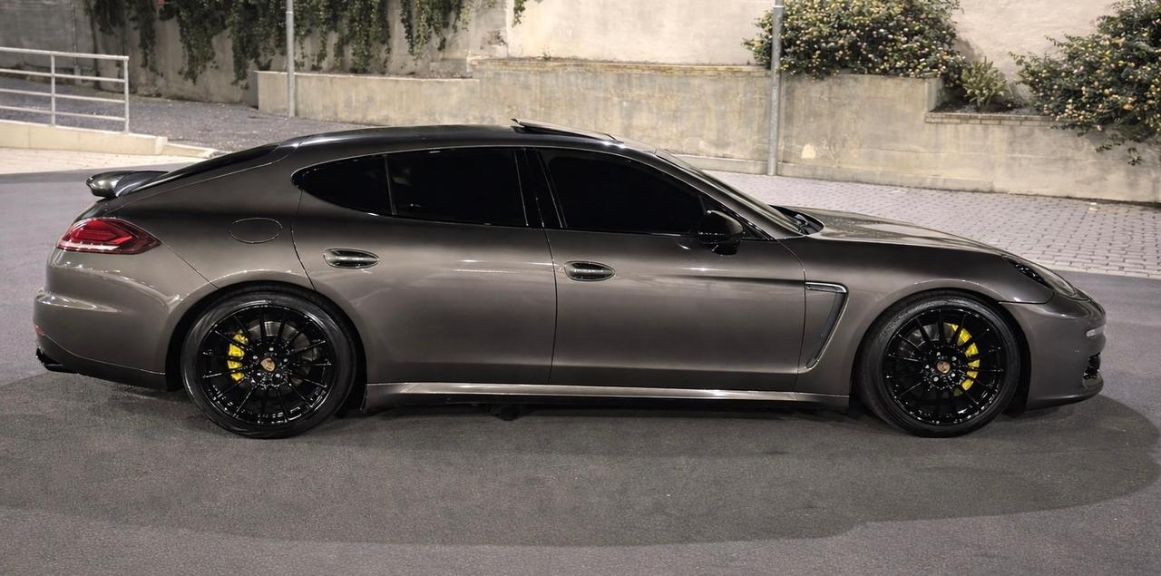 Porsche Panamera 3.0 Diesel 300cv IPERFULL Edition
