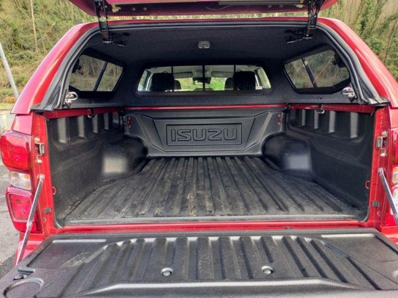 Isuzu D-Max N60 1.9 aut. Crew BB+ Cab con HardTop!!