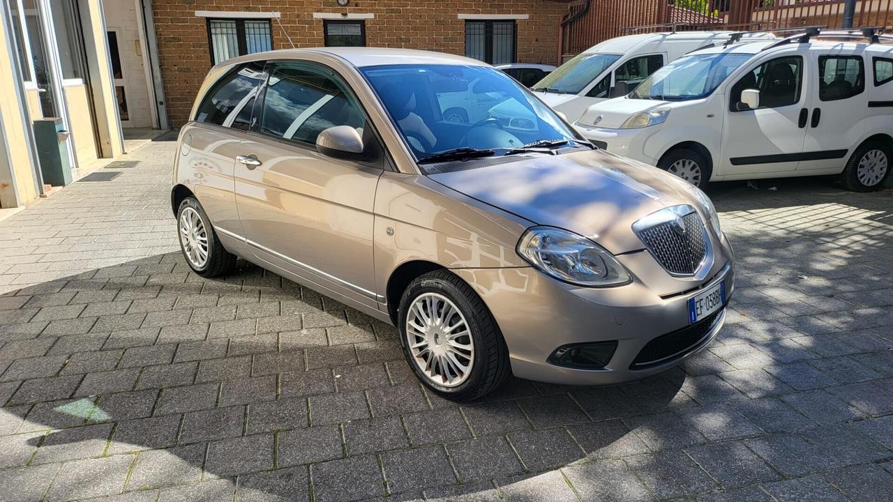Lancia Ypsilon 1.2