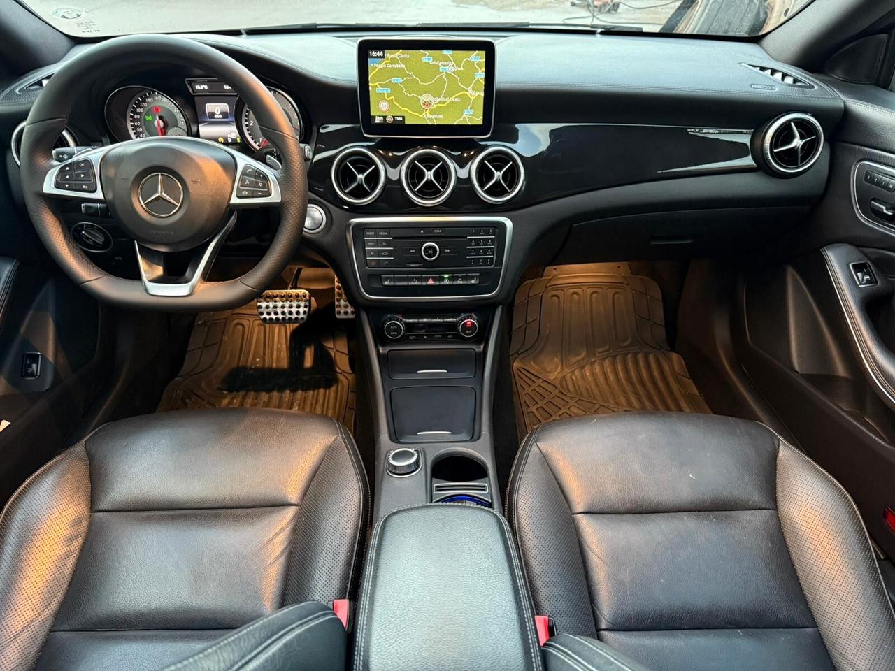 Mercedes-benz CLA 220 d Automatic Premium