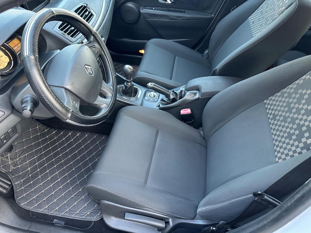 Renault Megane Mégane 1.5 dCi 110CV EDC SporTour GT Line