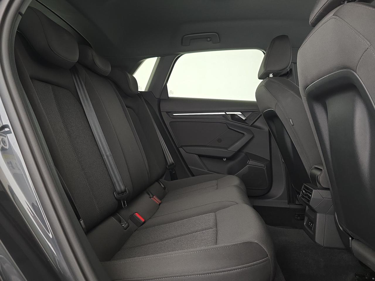 Audi A3 sportback 30 2.0 tdi business advanced