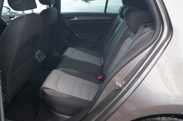 VOLKSWAGEN Golf 1.6 TDI 110 CV DSG 5p. R-LINE