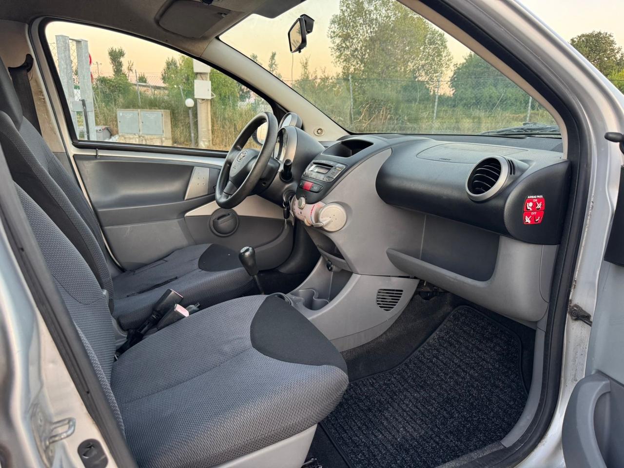 Toyota Aygo 1.0 12V VVT-i 5 porte