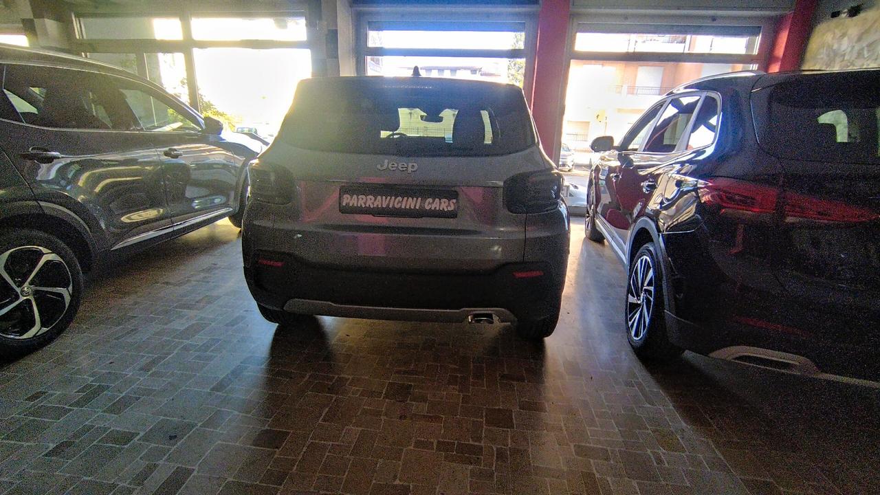 Jeep Avenger 1.2 Turbo 100 CV MHEV Summit