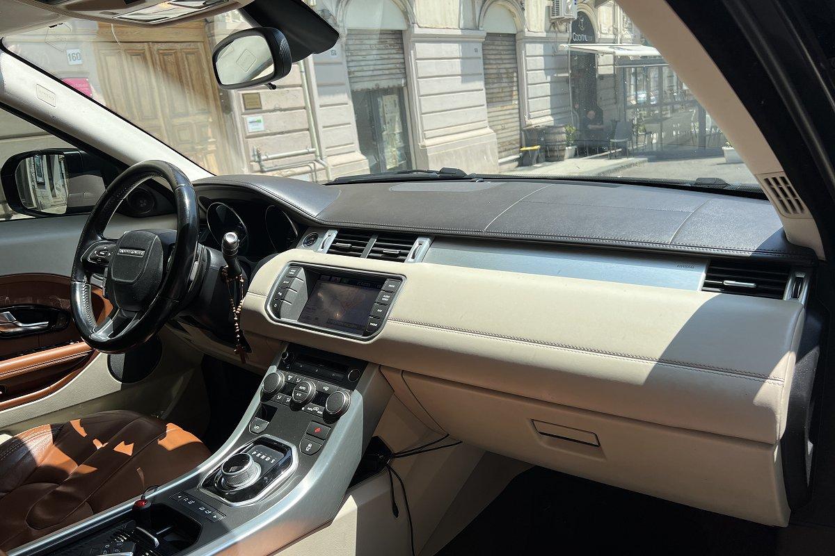 LAND ROVER Range Rover Evoque 2.2 TD4 5p. Prestige