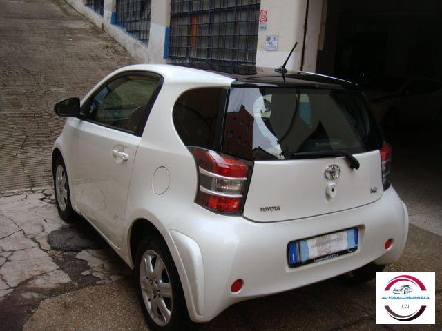 TOYOTA - iQ - 1.0 CVT Sol