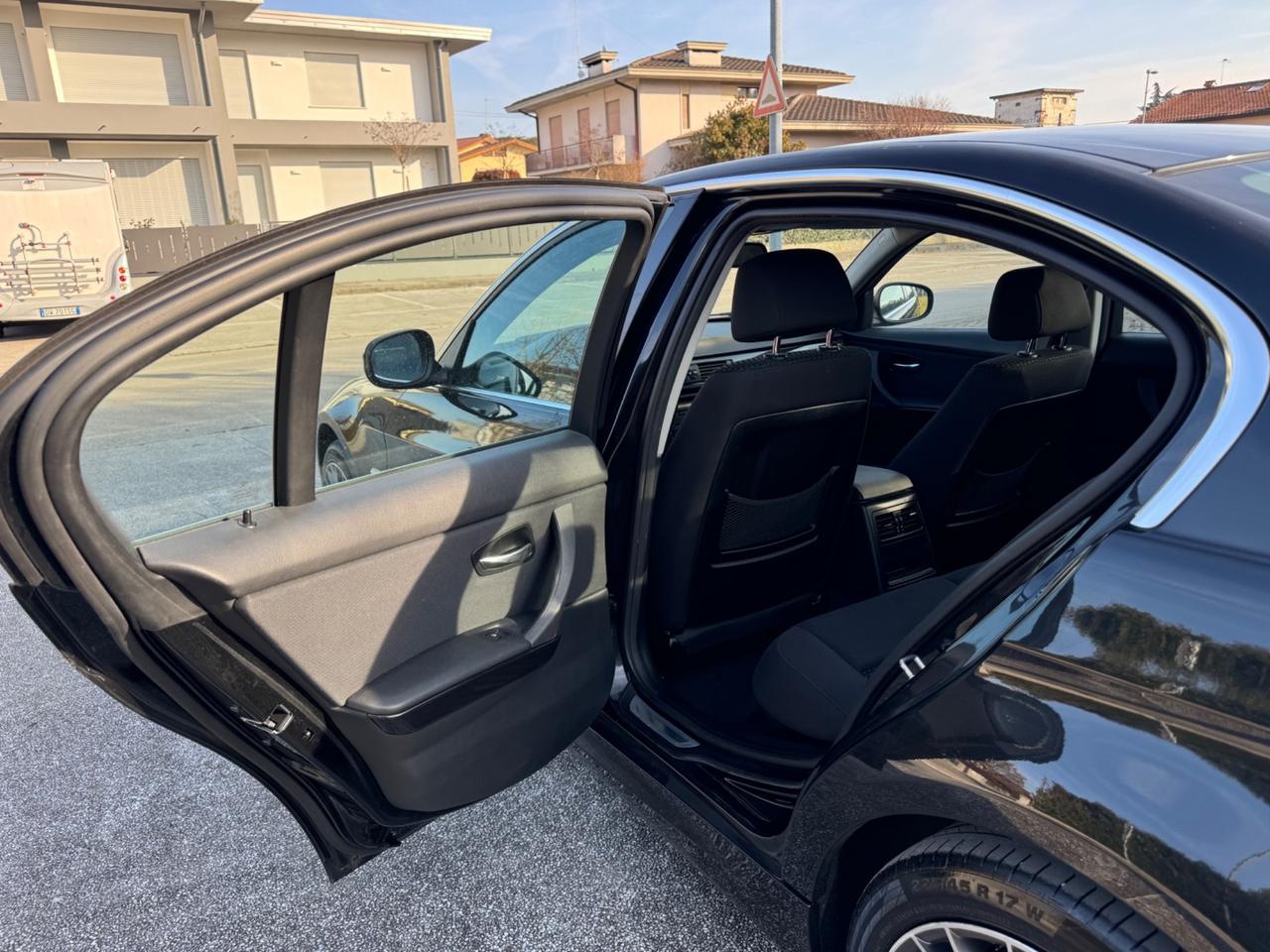 Bmw 318 318d 2.0 143CV cat NEOPATENTATI