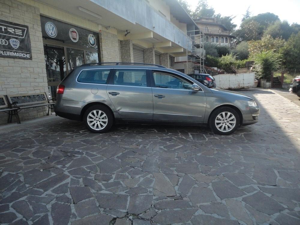 Volkswagen Passat 2.0 TDI DPF Var. Comfortline