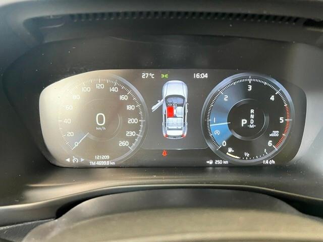 Volvo XC40 D4 AWD Geartronic R-design